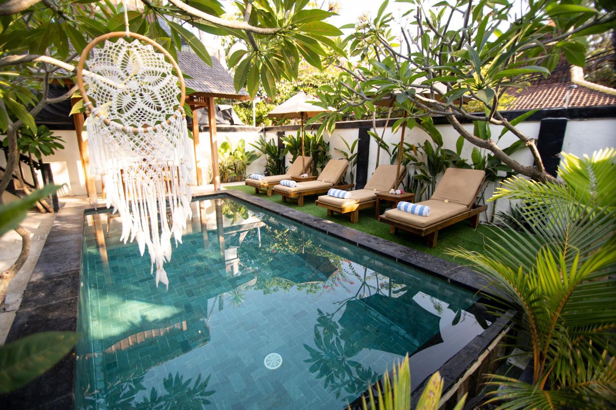 Rumah Singa - Holistic Healing Retreat Гили Еър Екстериор снимка
